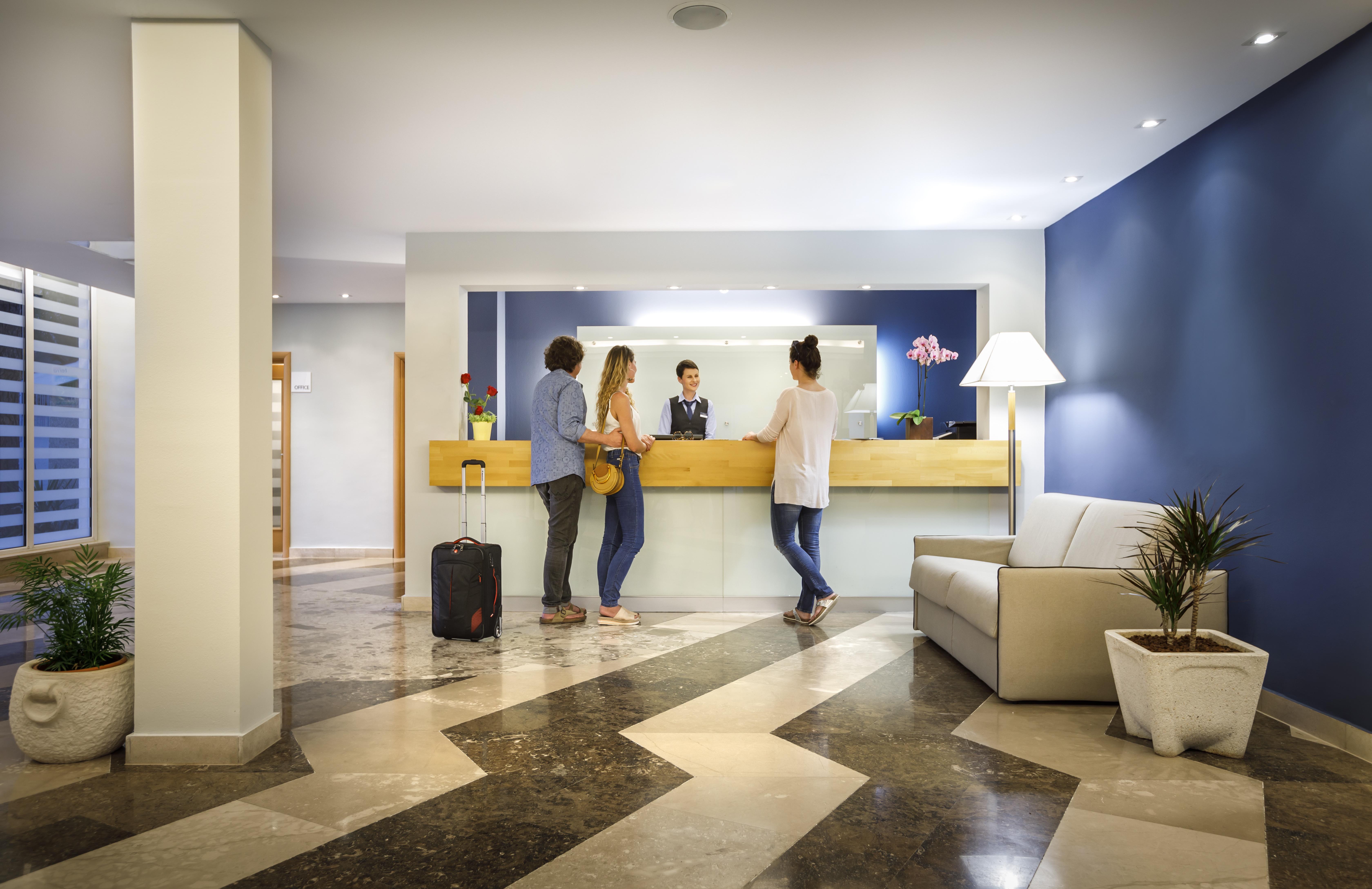 Aminess Younique Lume Hotel Brna Exterior foto